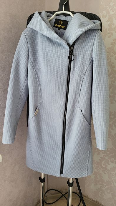 Женское пальто, размер S