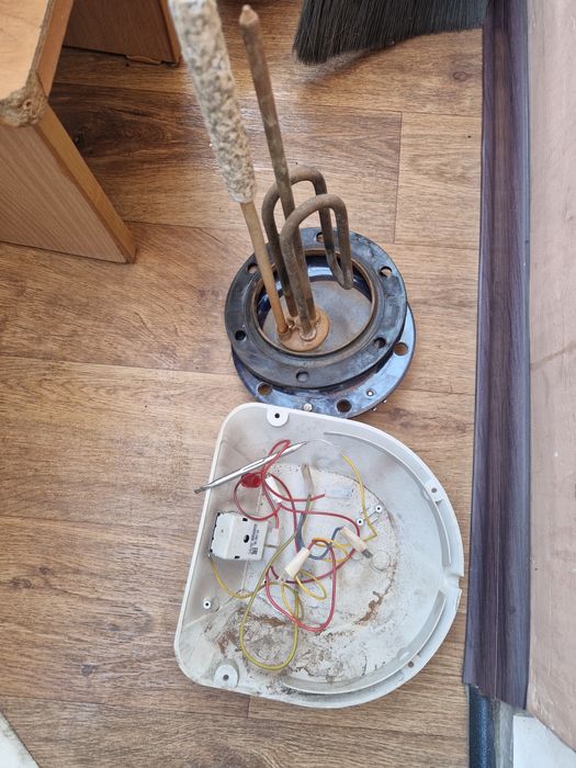 Продам тэн от водонагревателя.