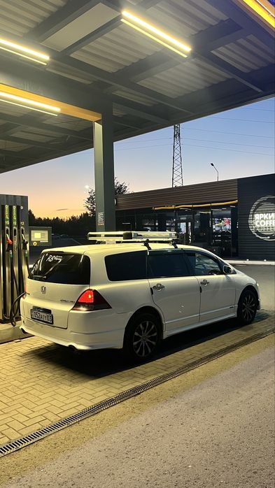 Продам машину Honda Odyssey absolute