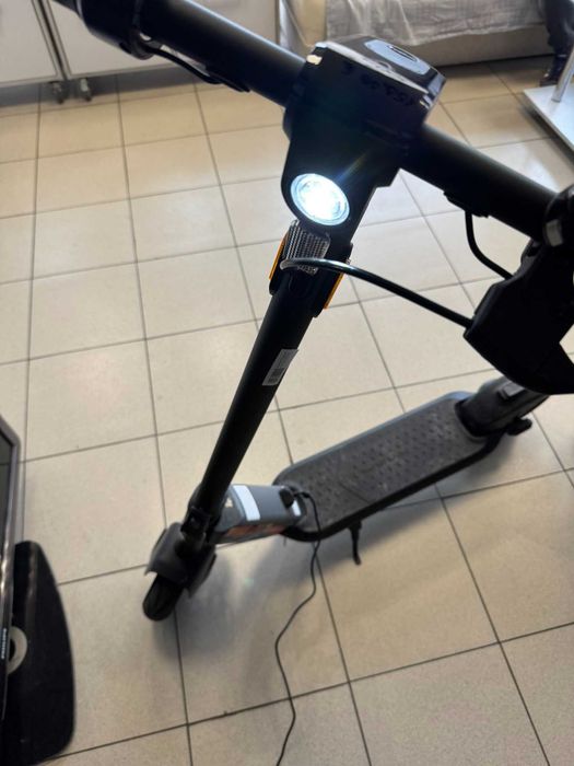 Електрическа тротинетка Niu KQI 1 Pro