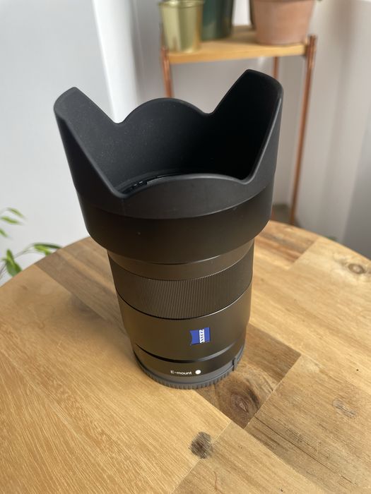 Obiectiv Sony Zeias 55mm 1.8