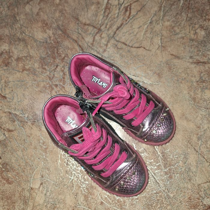 Продам ботиночки на девочку