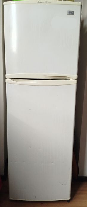 LG xaladelnik holati oʻrta uyda ishlatilgan