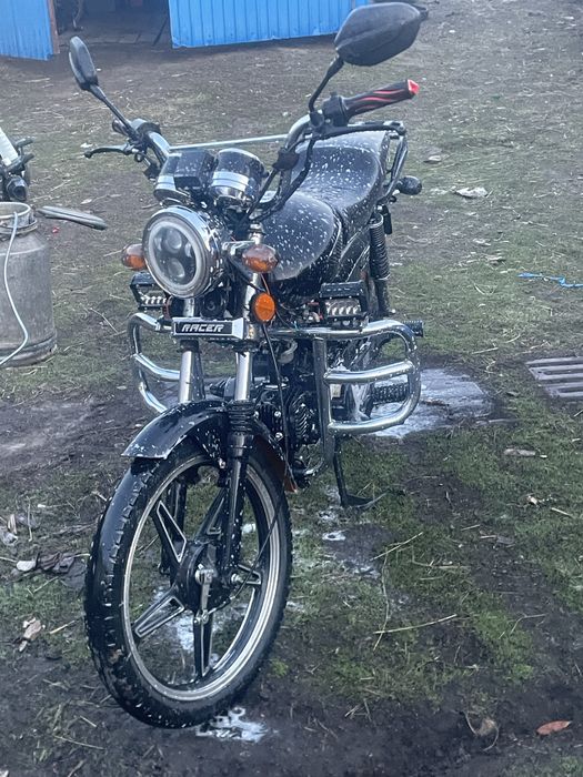 Продам мотоцикл 200000 торг