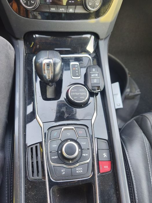 Bară capotă faruri Peugeot 508 trager radiatoare 2012 KGN