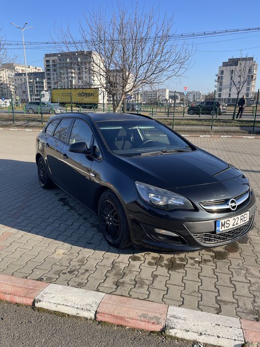 OPEL Astra 2013 — imagine 3
