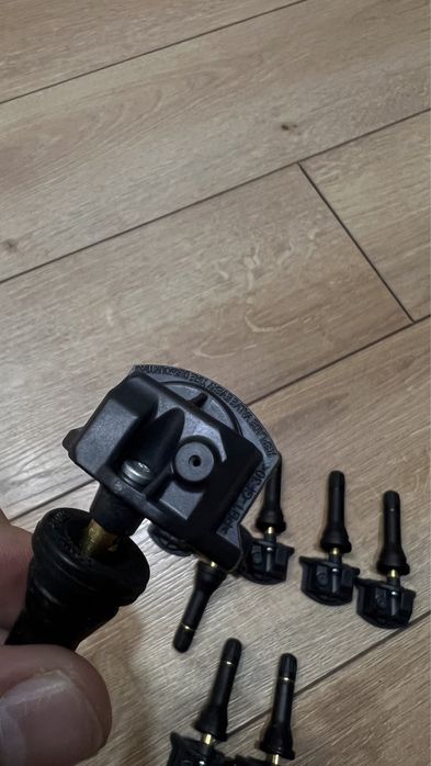 Датчик давление шин KIA 22-25 (2шт)