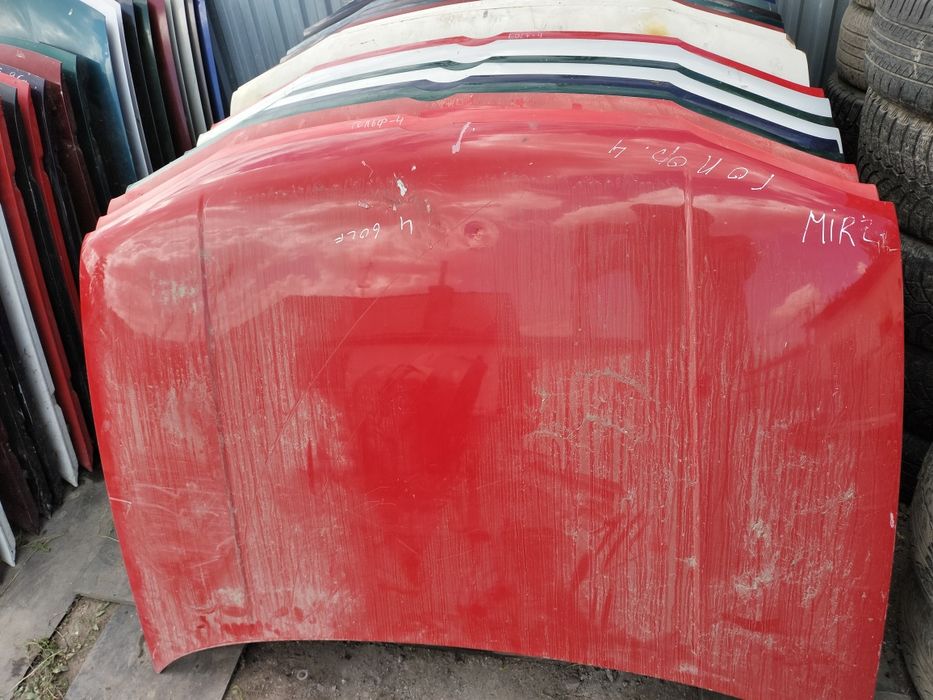 Капот на Фольксваген гольф 4