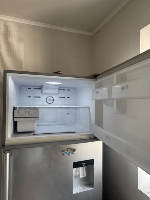 Холодильник Samsung RT77KBTS