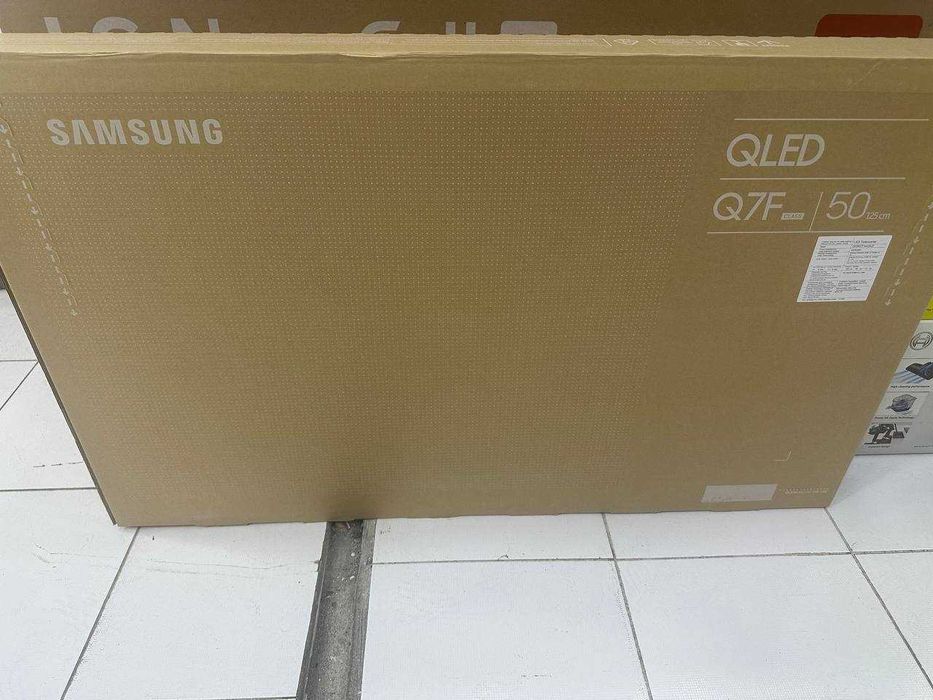 Телевизор Samsung 50Q7F Qled orginal