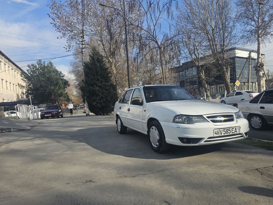 Нексия 2, 1200$ тайёр банки бор
