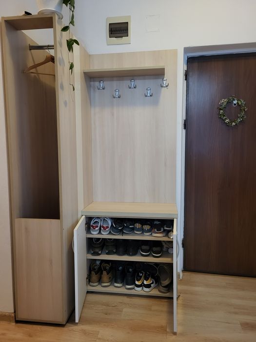 Pantofar+ cuier NEGOCIABIL