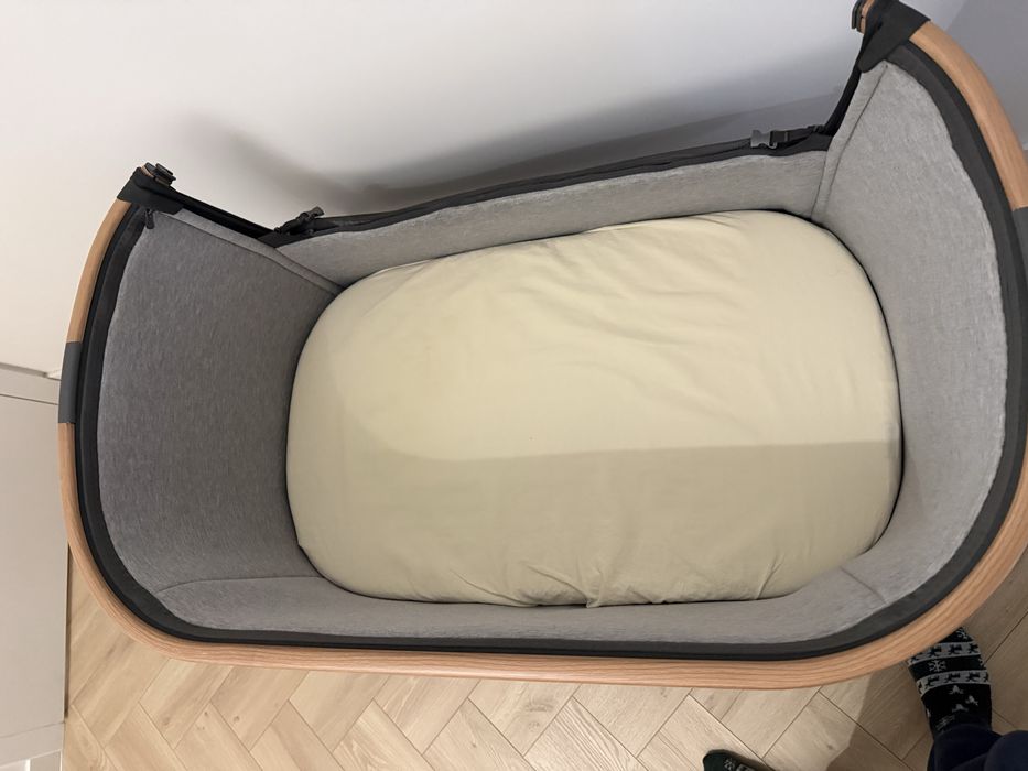 Maxi Cosi Iora Co-sleeper