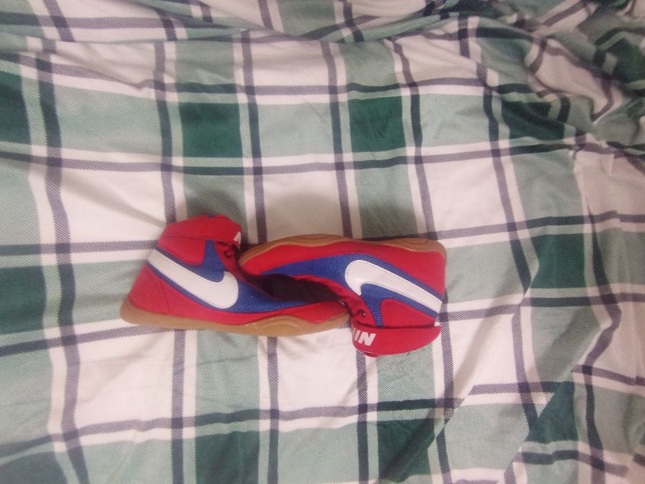 Продам борцовки для борьбы