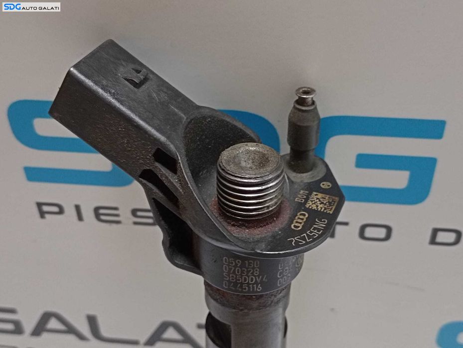 Injector Injectoare Volkswagen Touareg 3.0 TDI 2003 - 2010 Cod 059130277AN 0445116003 [M6229]