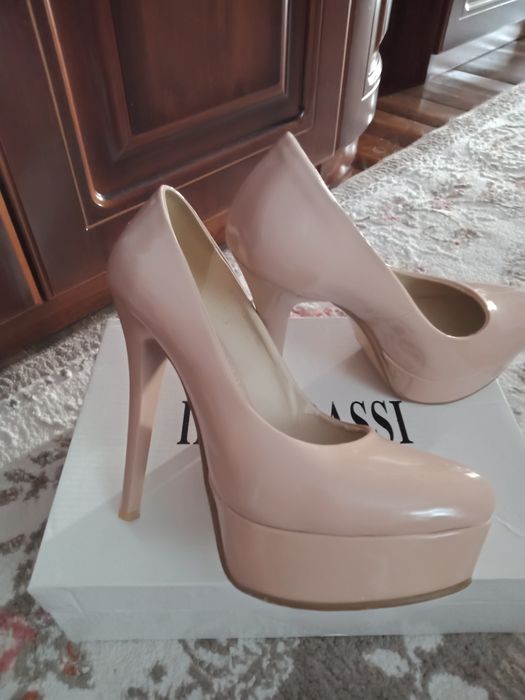 Продам туфли 36 размер