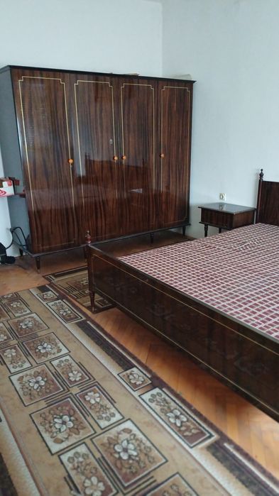 Спалня,гардероб, тоалетка,2бр.нощни шкафчета,от 70-години