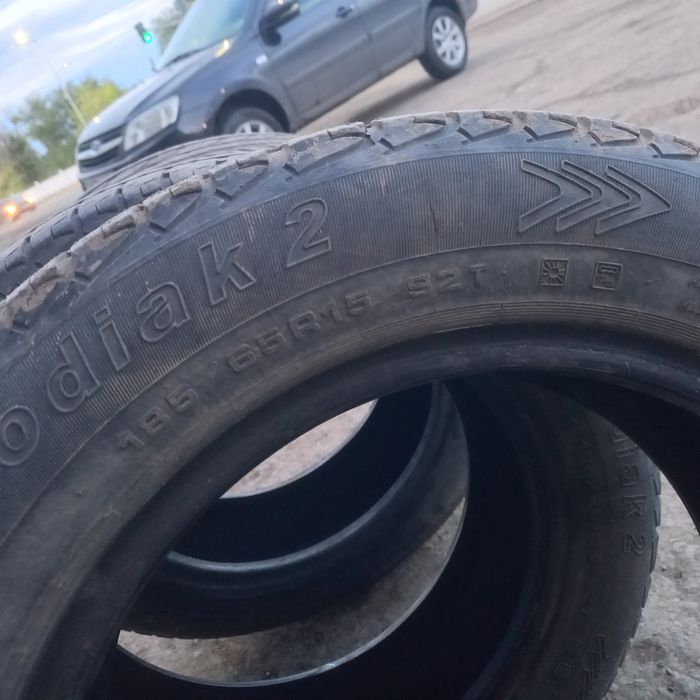 Продам летние шины 15/185/65