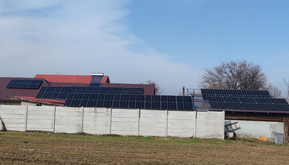 Panouri fotovoltaice trina  8, 5kw