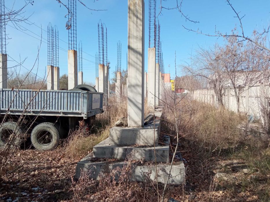 Участок под СТО и автомойку.