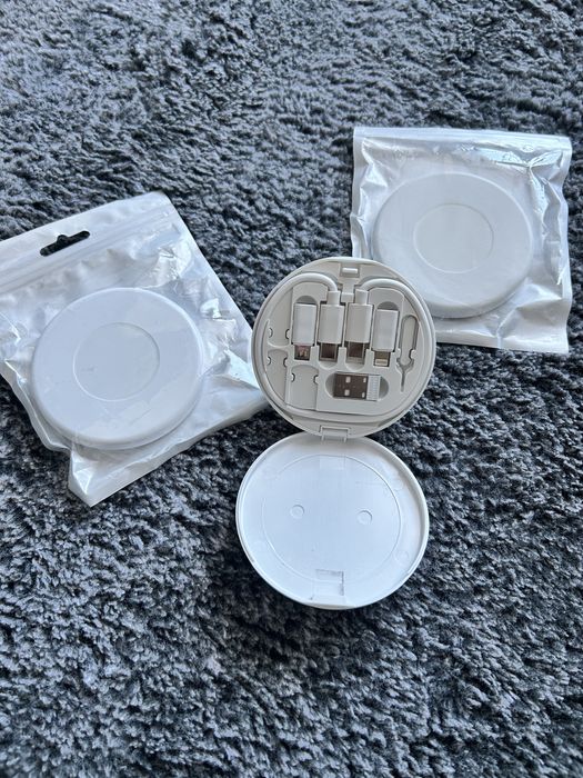 Organizator Telefon Multifunctional + Accesorii