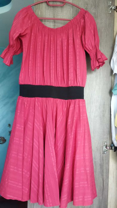 Официални дамски рокли