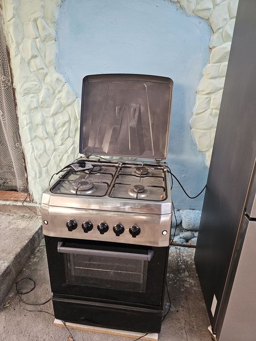 Продается холодильник