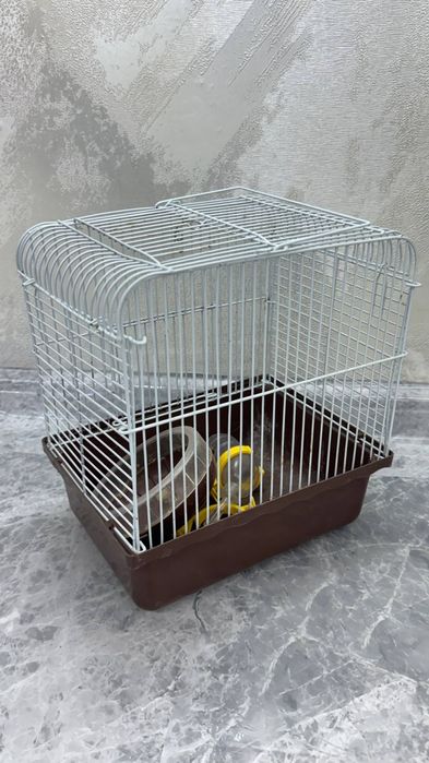 Hamyak uchun hayvon boqish uchun qafas