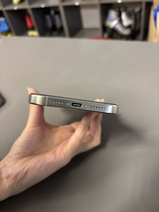 IPhone 16 pro max 256 гб