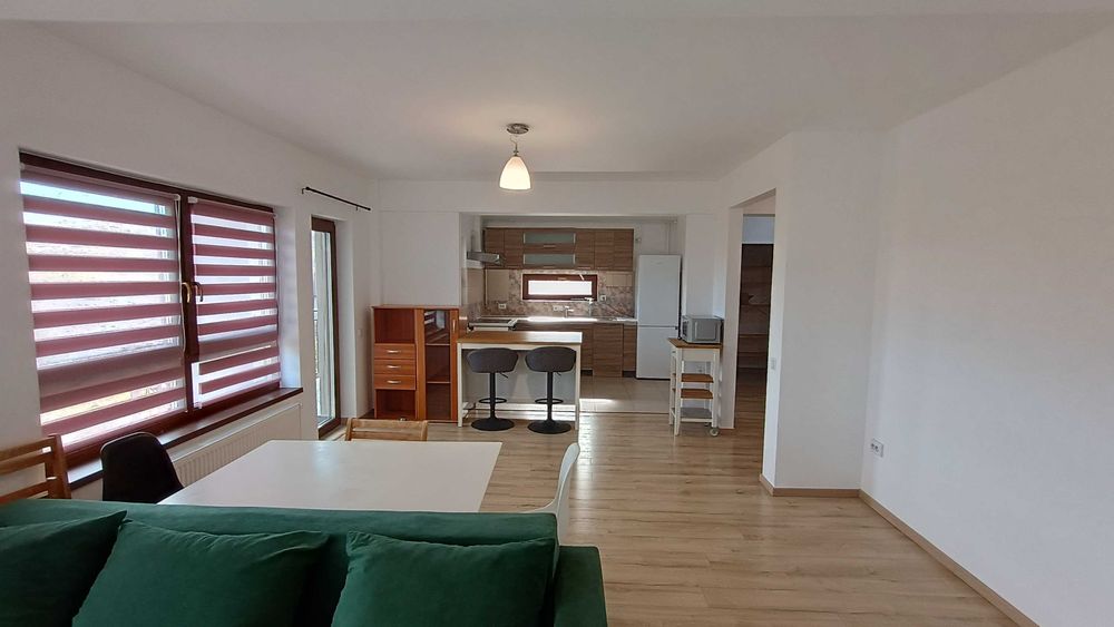 inchiriez apartament OpenSpace 3 camere