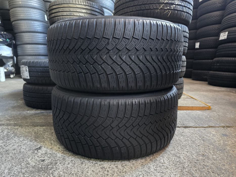 Falken 255/40 R18 99W MS iarnă