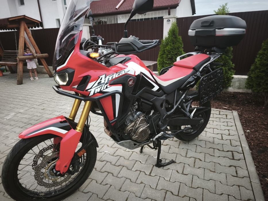 Honda Africa Twin CRF1000L Standard – 2016 | 79.500 km | Întreținută exemplar