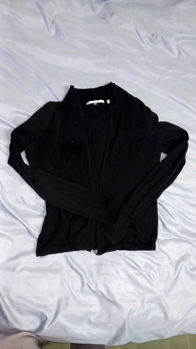 Pulover negru Cotton Cashmire cu fermuar , mas. XS-S ,UK