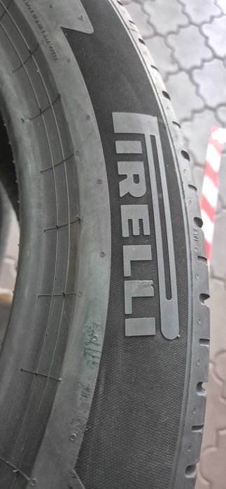 anvelope Pirelli 235/50/20