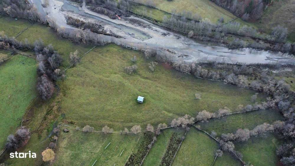 Vindem teren parcelabil in Vatra Moldovitei - Bucovina