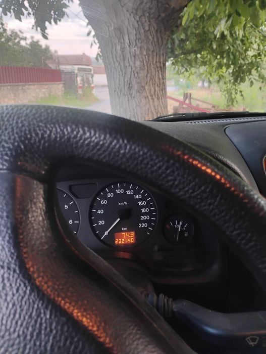 Опел Астра 1,6 бензин
