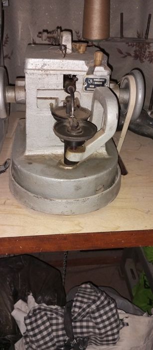 Скорняжная машинка