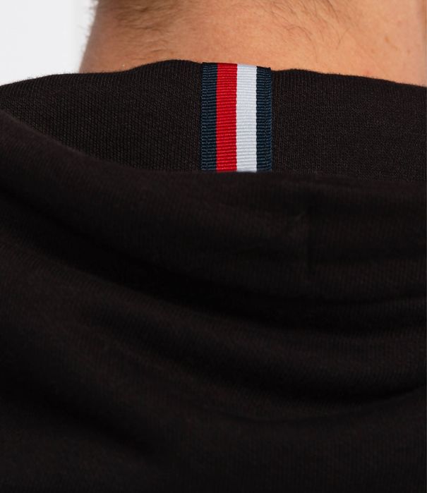 Нов мъжки суитчър Tommy Hilfiger, размер S