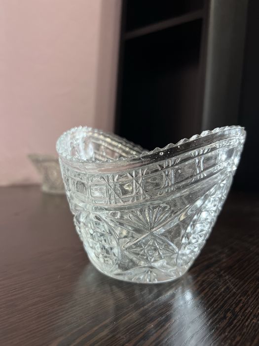 Хрустальные  вазы