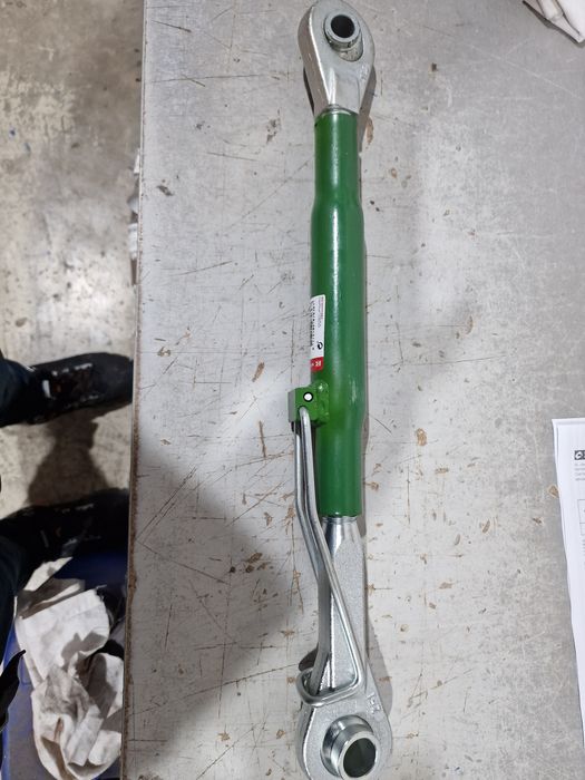 Tirant central tractor john deere original seria 3000 preț 400 lei se