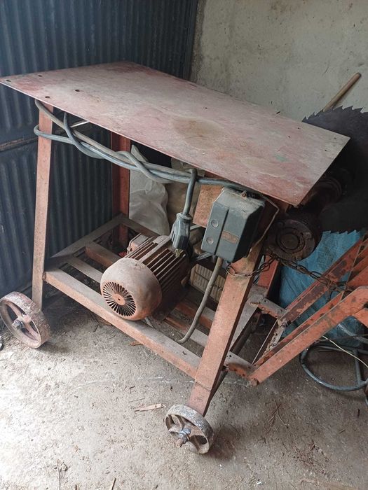 Циркуляр-стационарен циркуляр