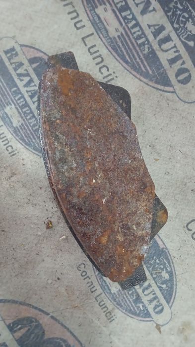 placute spate  renault laguna