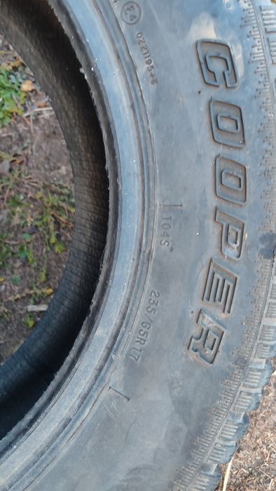 Шины  размер 235/65 R17