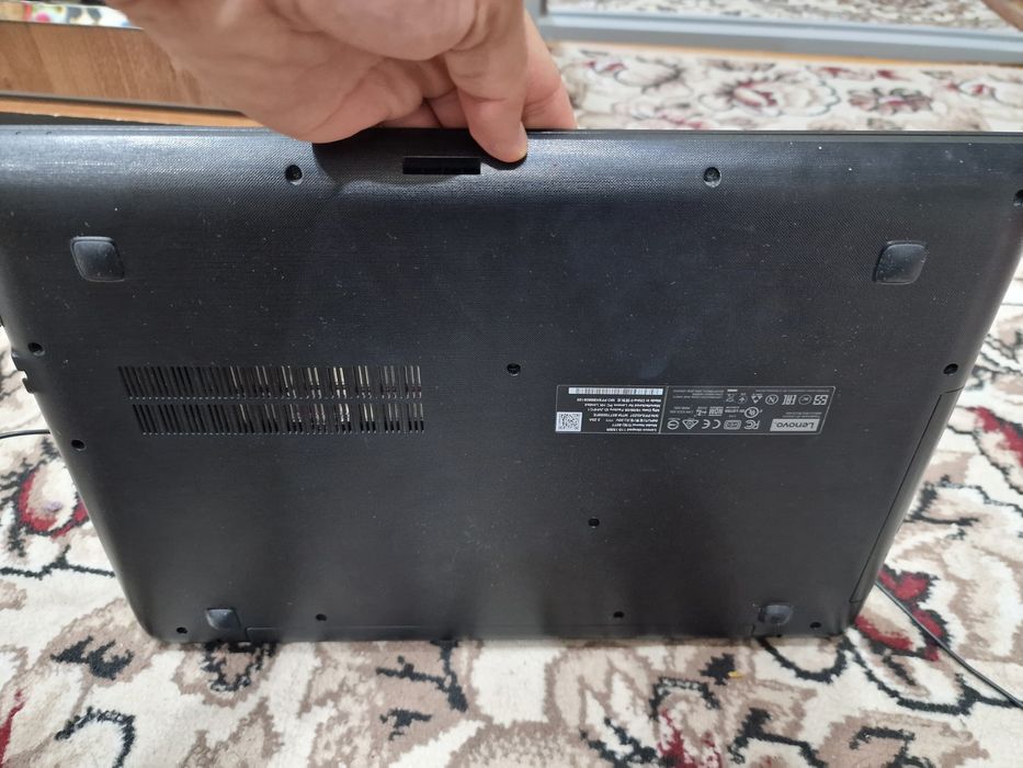 Lenovo Noutbuk. Srochna sotiladi