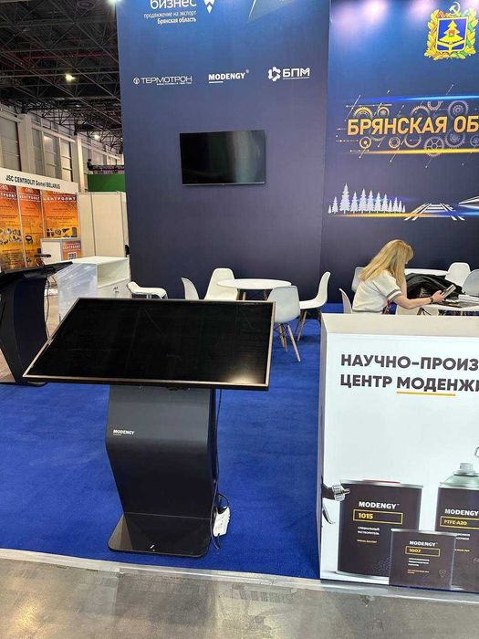 Горизонтальный и вертикальный инфокиоск супер цене