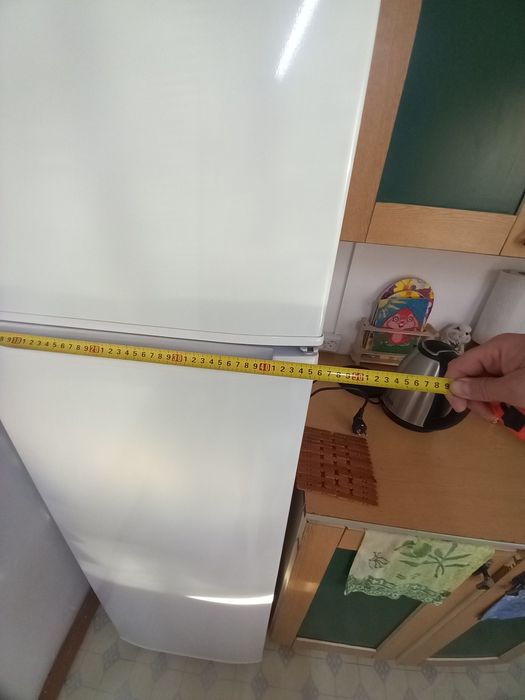 Продам холодильник