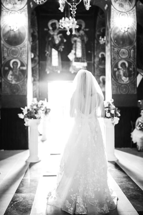 Vand rochie de mireasa Aryanna Karen