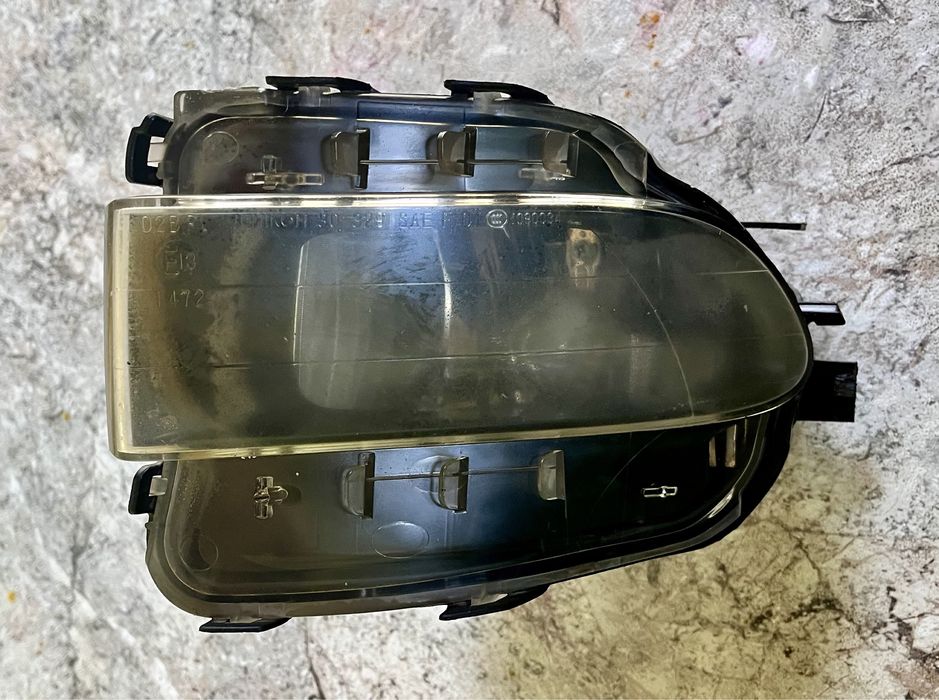 Противотуманные фары ПТФ на Lexus GS