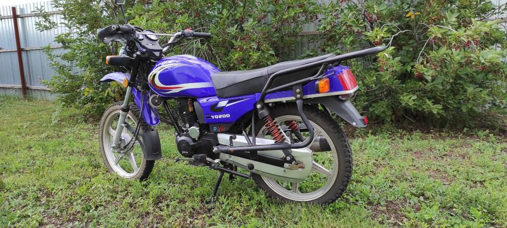 Мотоцикл Yaqi200