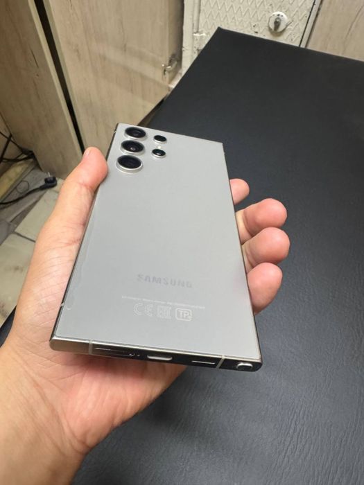 Samsung S24 ultra 12/512